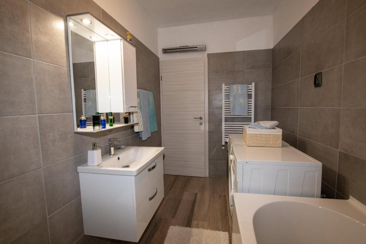 Apartman Elvis Lovran Buitenkant foto