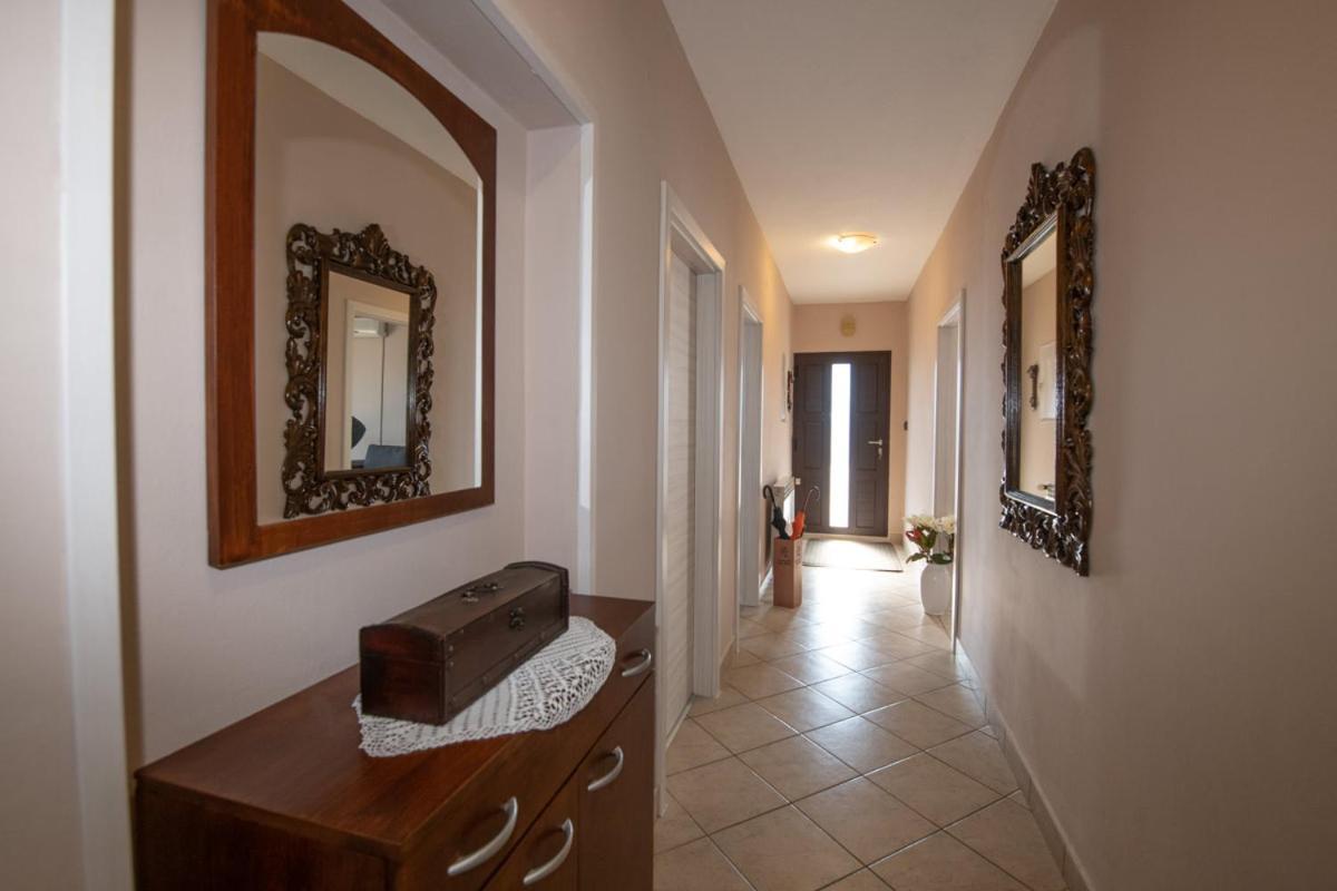 Apartman Elvis Lovran Buitenkant foto