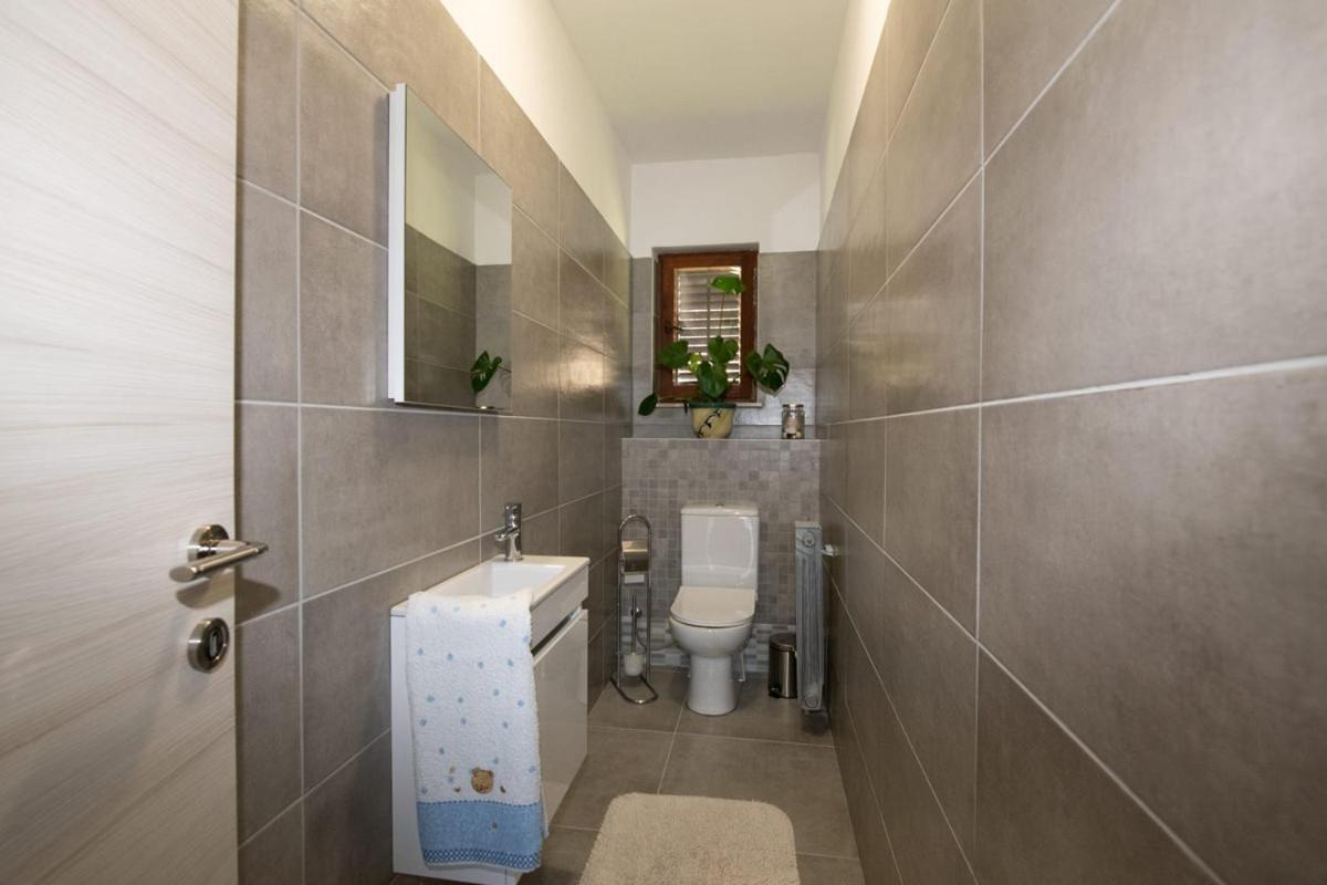 Apartman Elvis Lovran Buitenkant foto