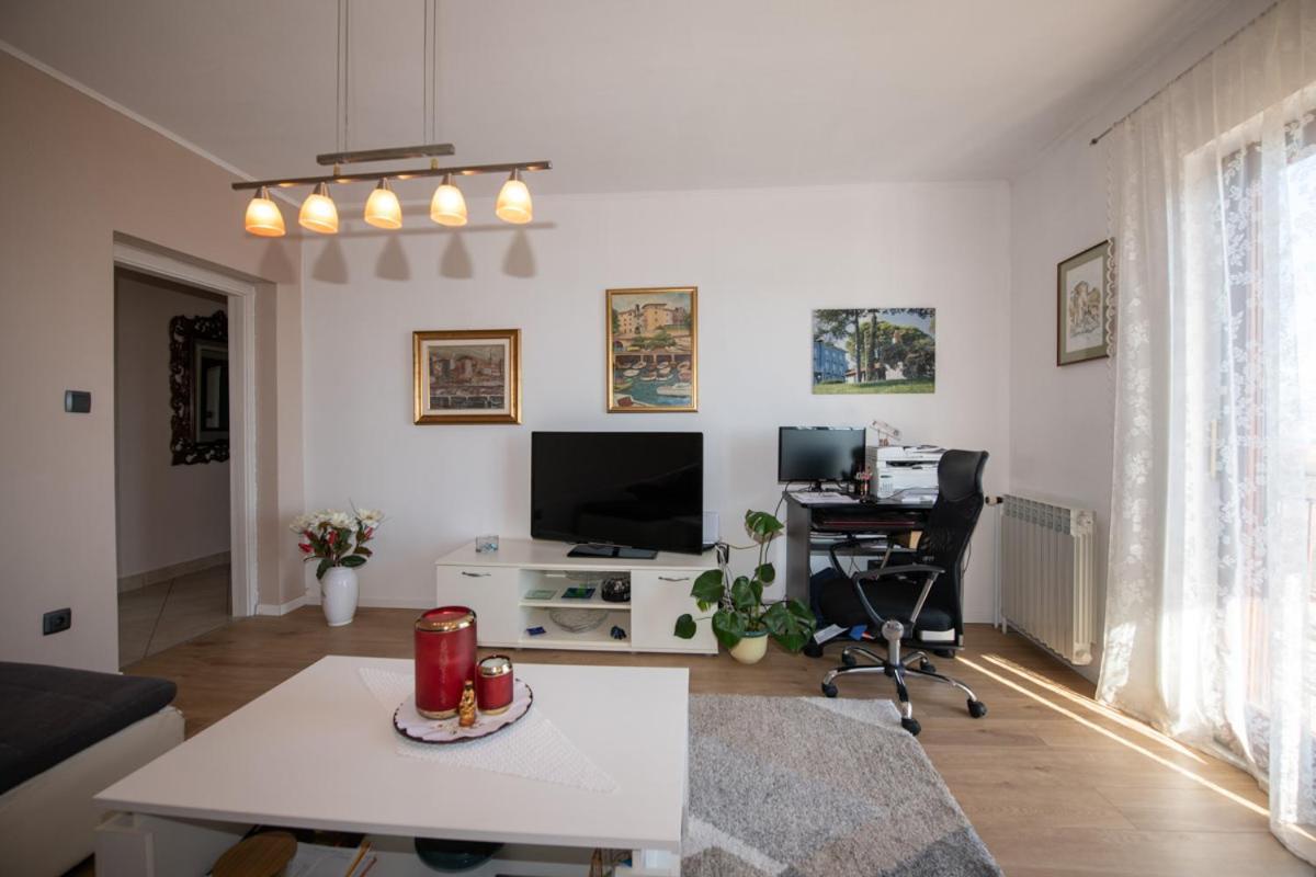 Apartman Elvis Lovran Buitenkant foto